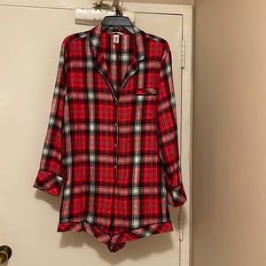 EUC Victoria's Secret Long sleeve Flannel Romper w Metallic Stripe